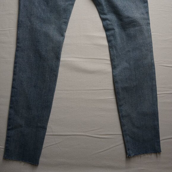 Women's Mid Rise Skinny Jeans, Light Wash, Size 2 - Picture 6 of 11